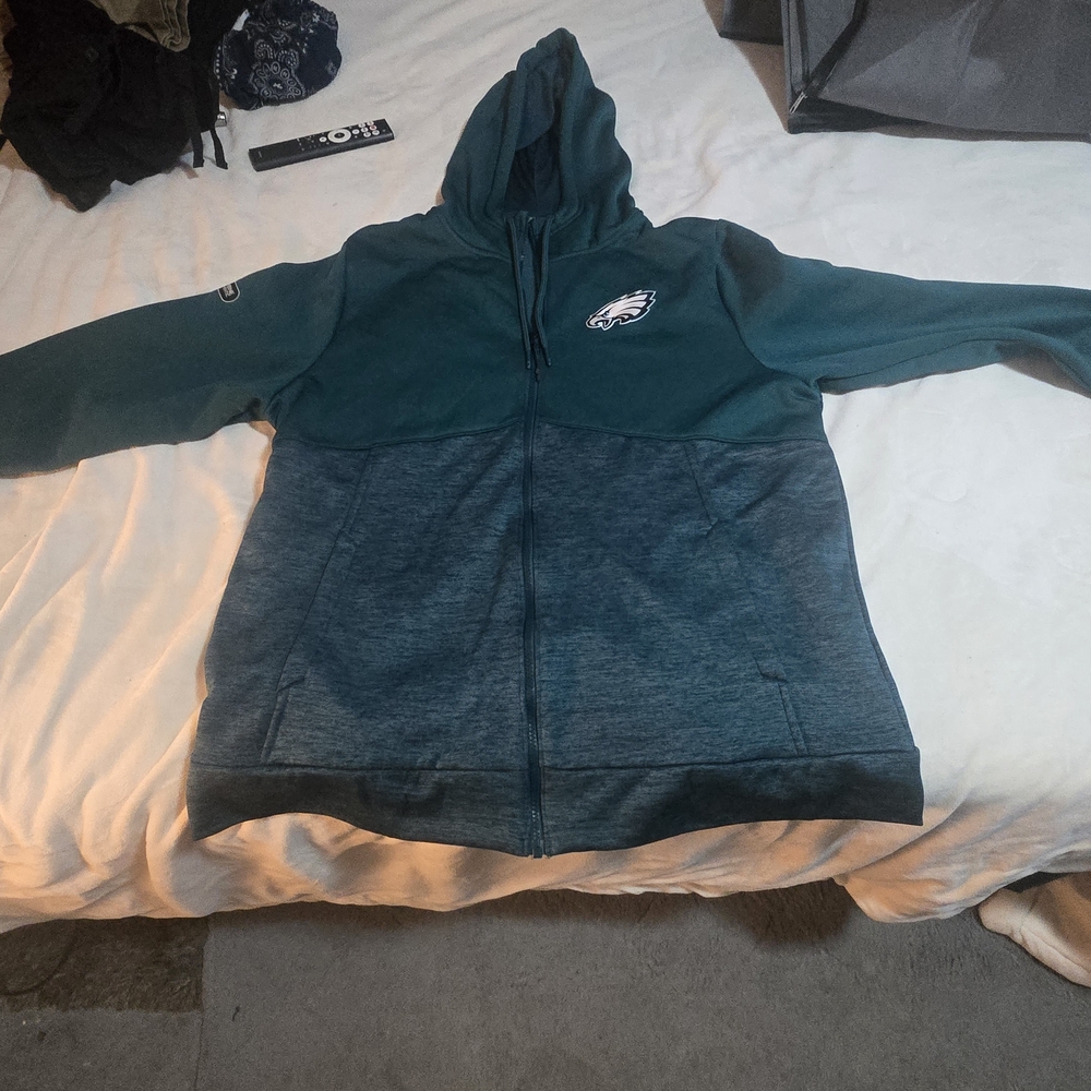 Under Armour Philadelphia Eagles Warm Zip Up Hoodie. Size XL New Without Tags